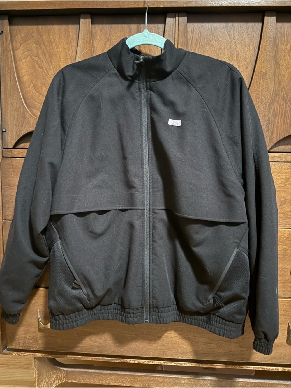 Figs women’s Sydney scrub jacket, black